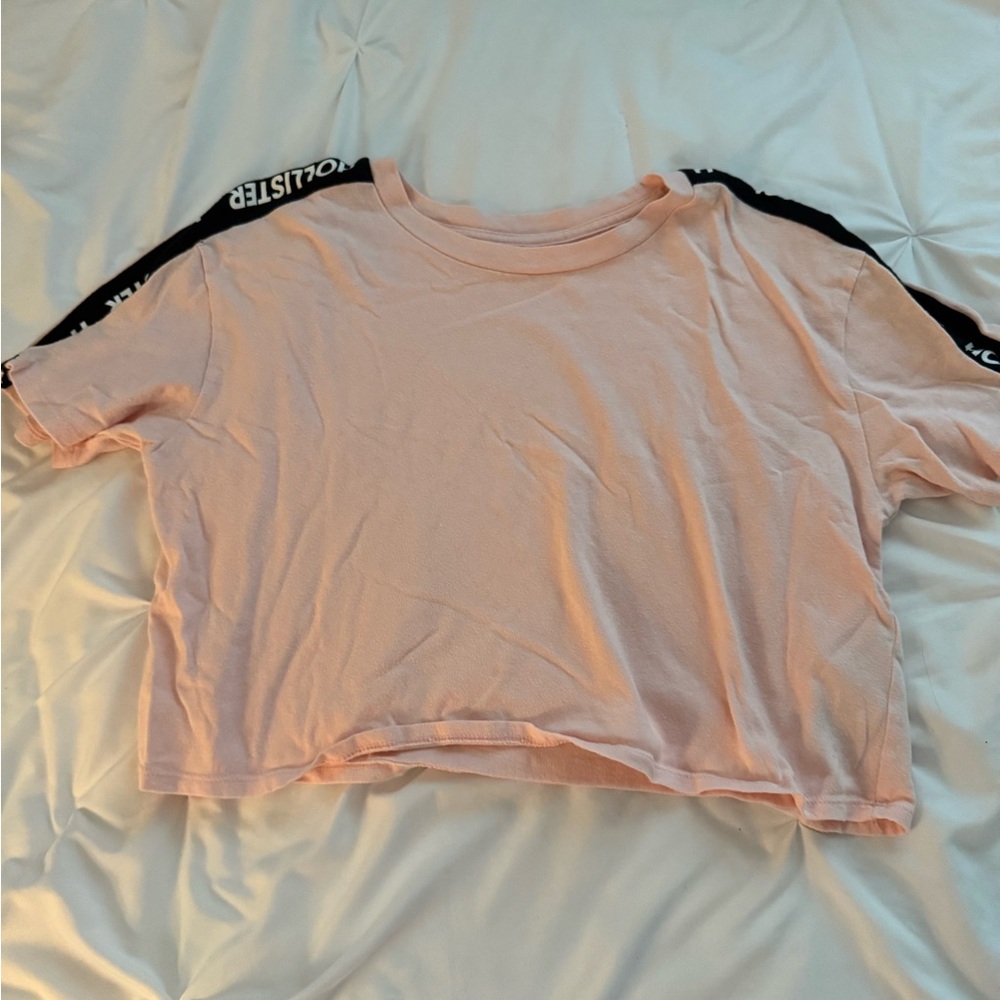 Hollister Light Pink Cropped Tee